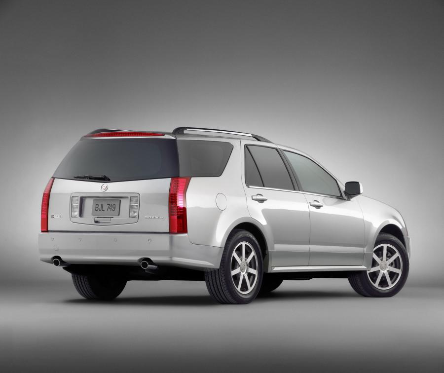  Cadillac SRX 2004 года  (фото 31 из 103)